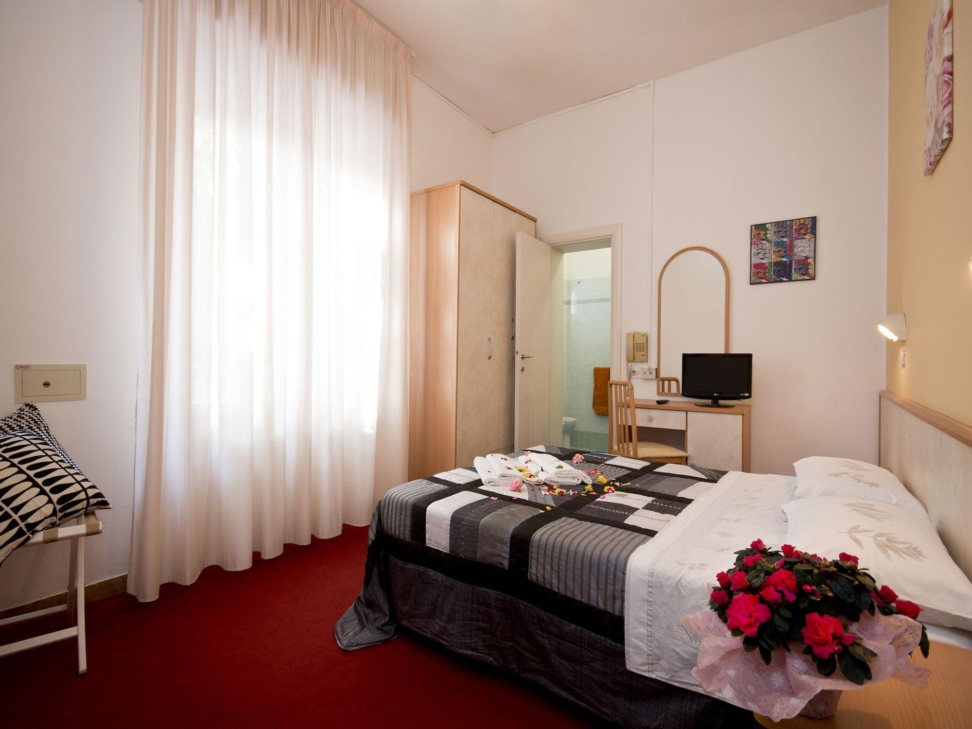 Villa Silvie Rose Cesenatico Eksteriør billede