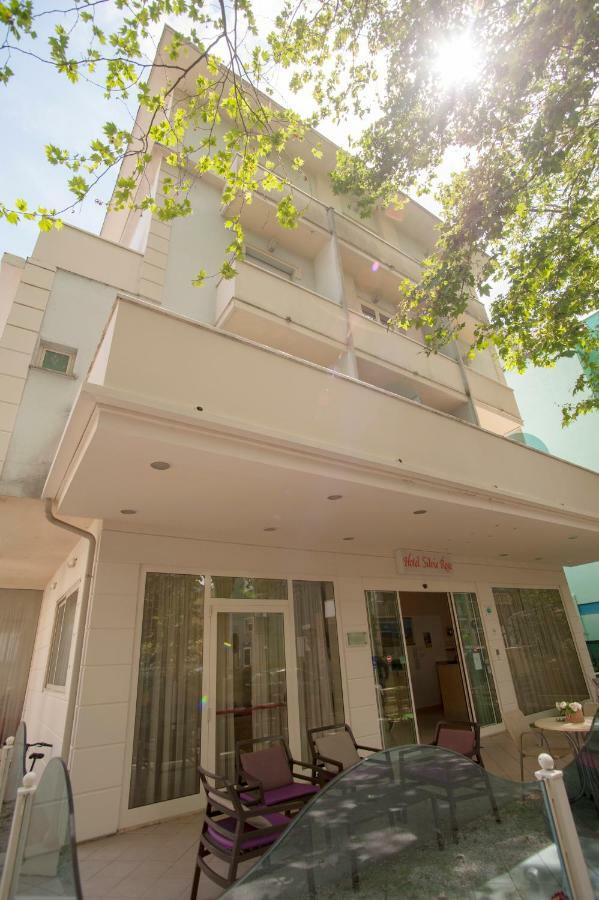 Villa Silvie Rose Cesenatico Eksteriør billede